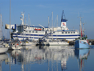 Ane Læsø i havnen i Vesterø